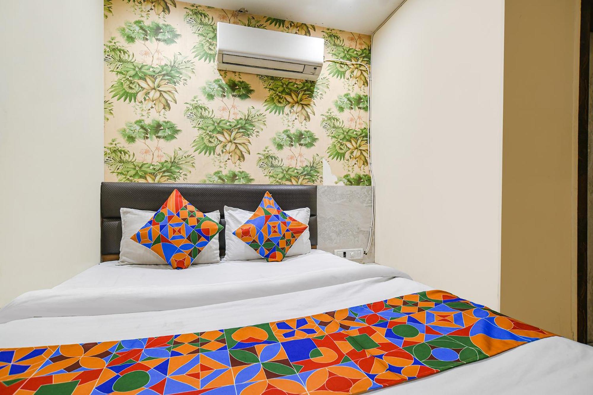 Fabhotel Shivam Palace- Near Mahakal Mandir Ujjain Ngoại thất bức ảnh