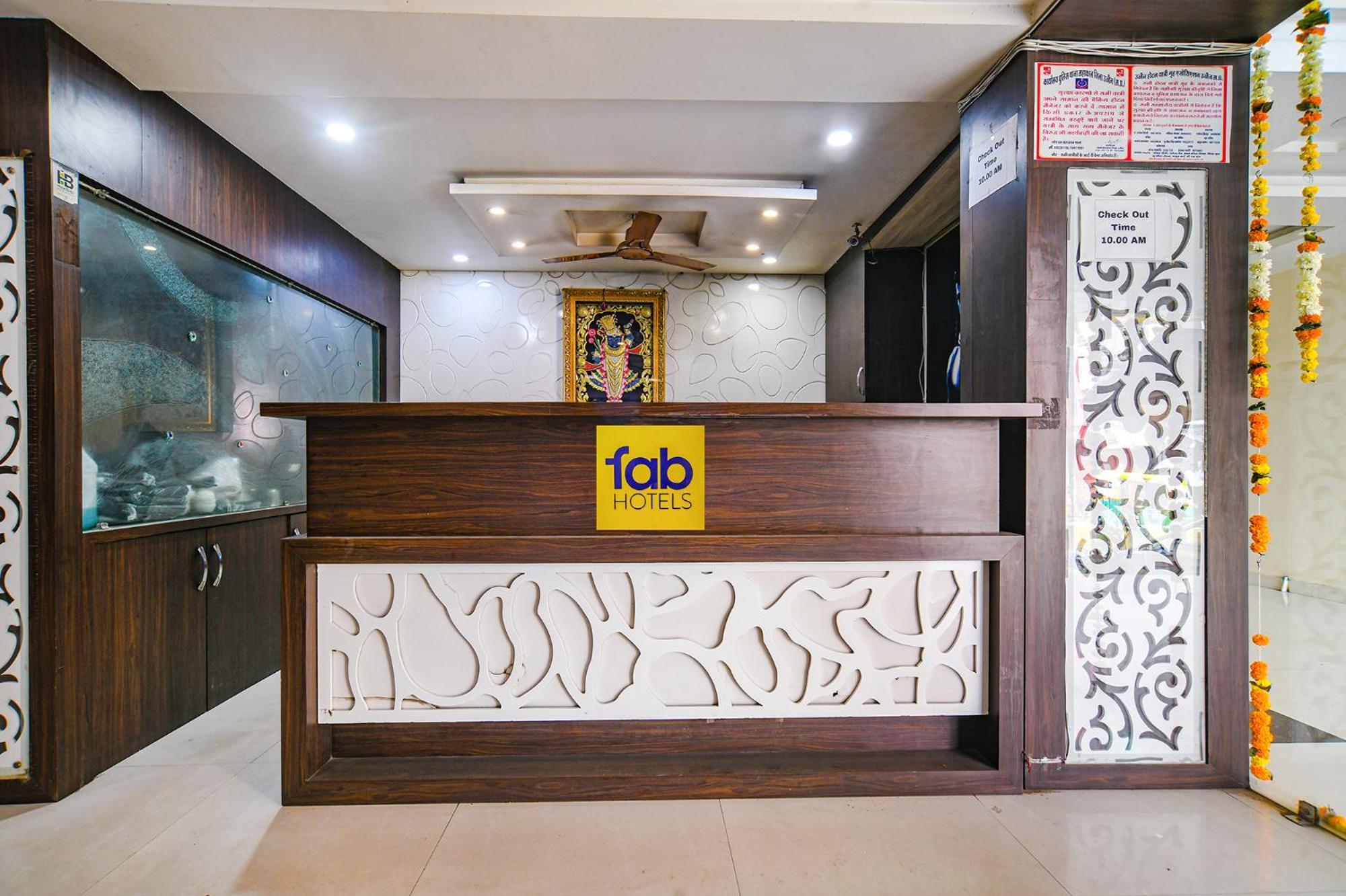 Fabhotel Shivam Palace- Near Mahakal Mandir Ujjain Ngoại thất bức ảnh